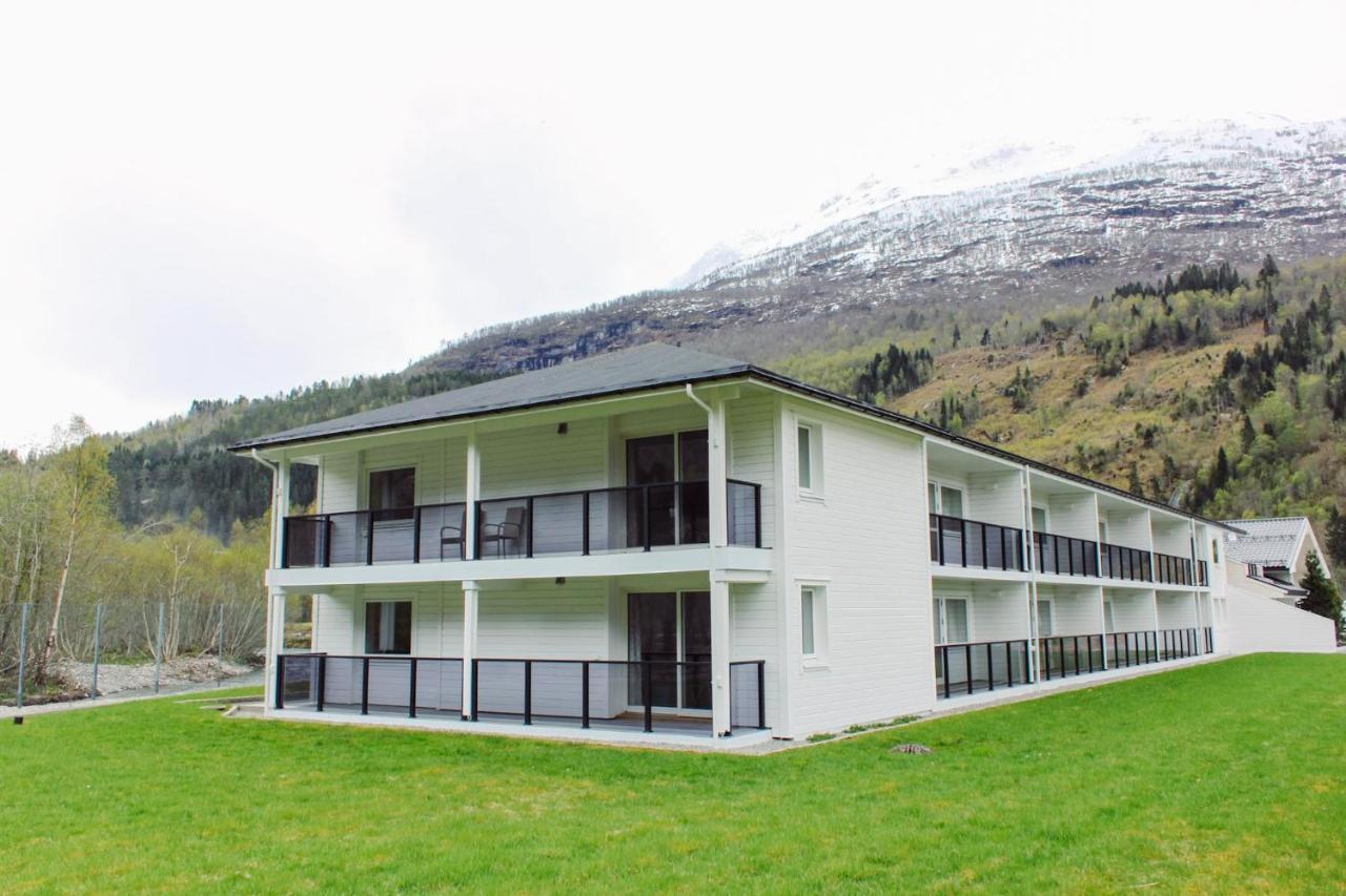 Loen Apartments Buitenkant foto