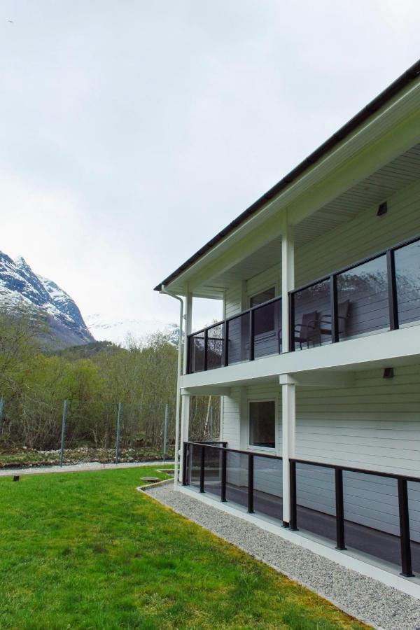 Loen Apartments Buitenkant foto