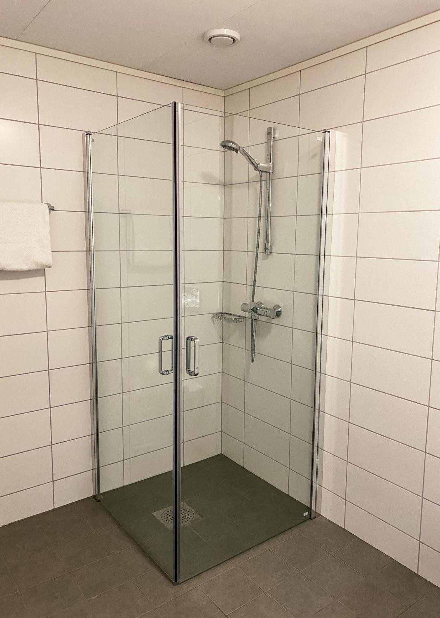 Loen Apartments Kamer foto